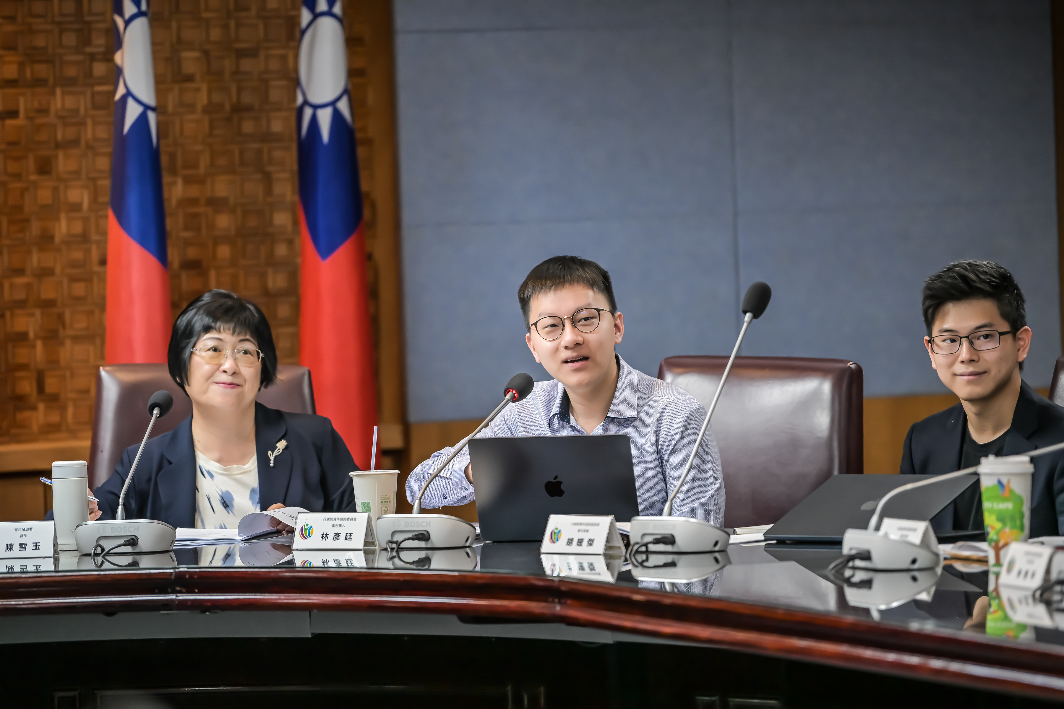 1140428組團拜會教育部-2.jpg