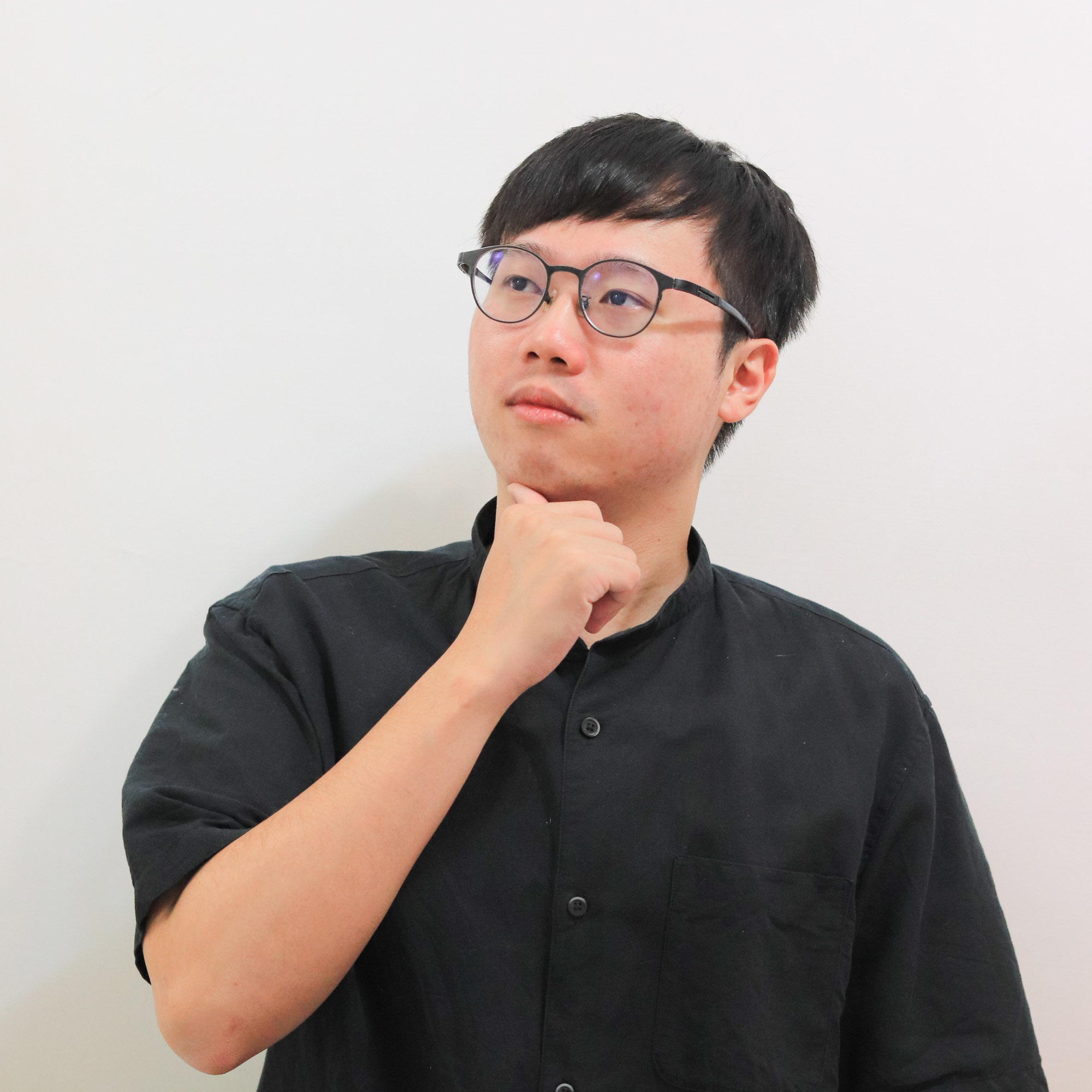 何弦叡